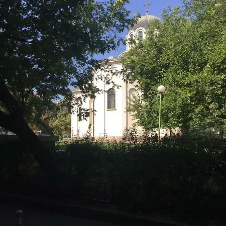 Sweet In The Heart Of Apartman