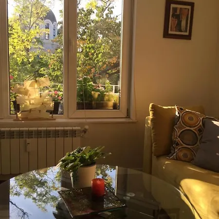 Sweet In The Heart Of Apartman